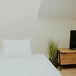 Encosta Do Monte - Charming 3* بونتي دي ليما