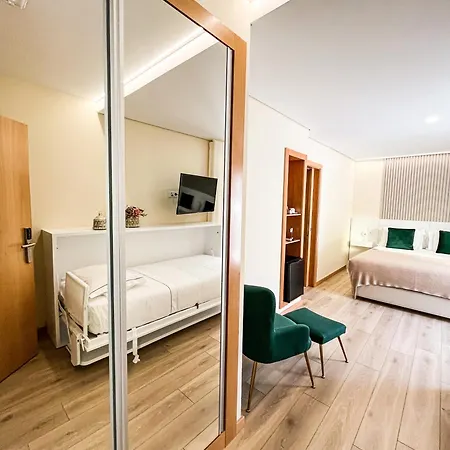 Affittacamere Encosta Do Monte - Charming 3*