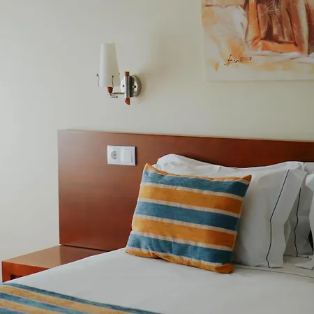 Encosta Do Monte - Charming 3*
