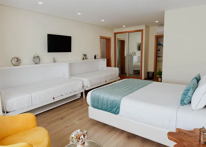 Gasthuis Encosta Do Monte - Charming 3*