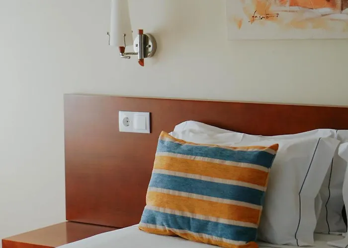 Encosta Do Monte - Charming 3*